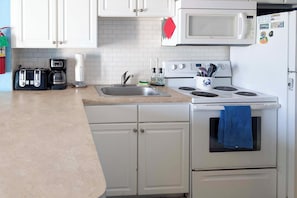 Kitchen | Toaster | Coffee Maker