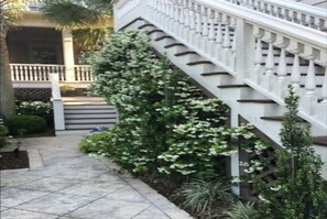 施設の敷地