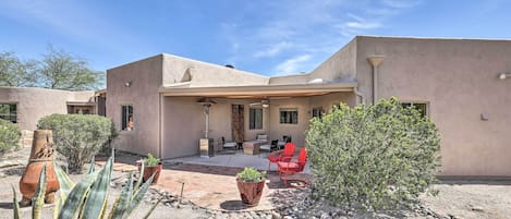 Tucson Vacation Rental Home | 2BR | 1BA | 1,000 Sq Ft | No Steps Required