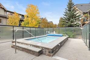 Shared Hot tub
