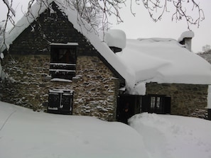 maison sous la neige (février 2015)