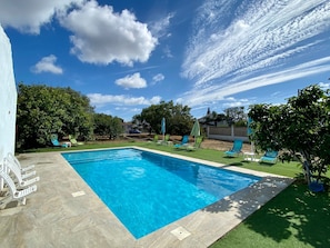 Stunning swimming pool with Sun beds  in a super calm & Romantic nature