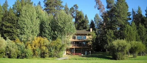 Back of the house (looking from the river)