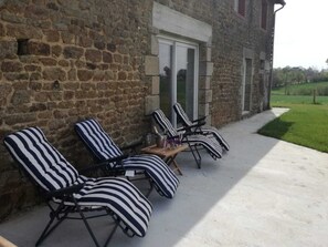 Sun loungers