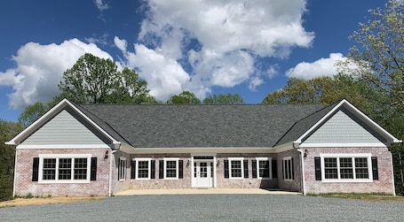 The driveway allows for plenty of parking for guests!