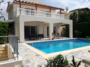 Rear of Villa with patio