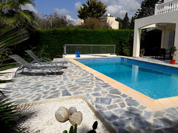 Sunbathing Area