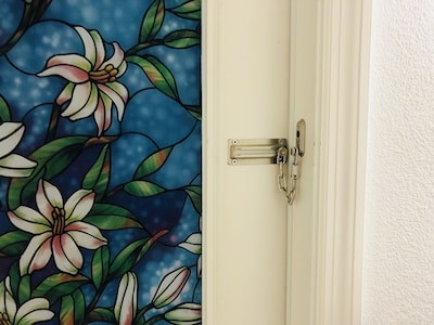 5*Centrally Located*Private Bed/Bath&Entrance*(View Room)