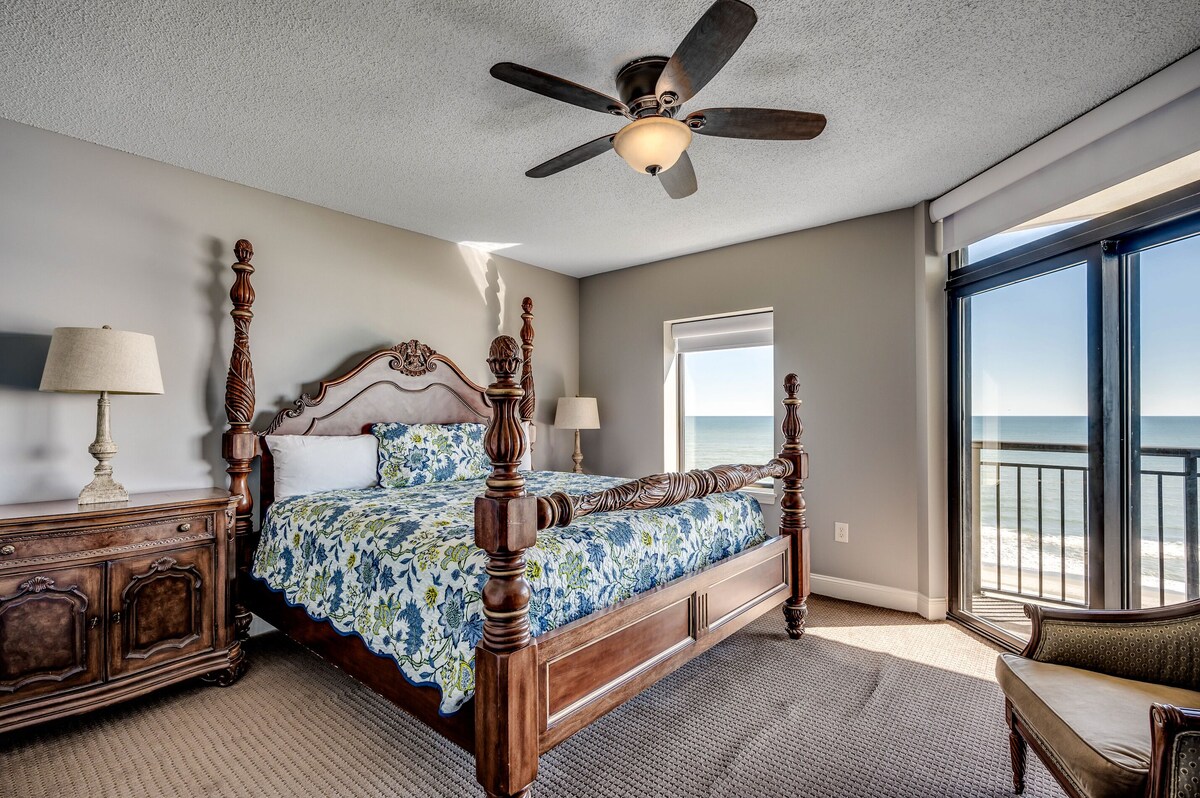 Large Luxury Oceanfront 3 Bed Condo (10th Floor) – by Luxury Beach Rentals