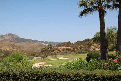 Capanes del Golf - Stunning 2 Bed Golfer and Family-friendly Apartment