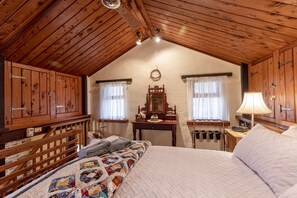 Loft bedroom with queen size bed