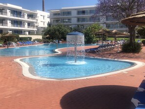 Marina Club Pools