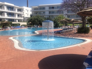 Marina Club Pools