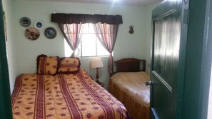 OUR HOUME-NUESTRA CASA YUNGUILLA VALLEY