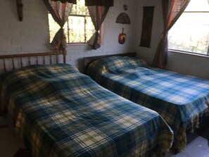 OUR HOUME-NUESTRA CASA YUNGUILLA VALLEY