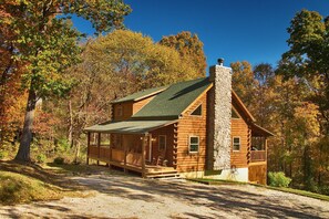 Bobcat Bluff in Hocking Hills
