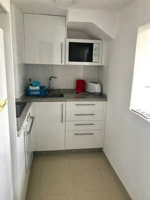 Skol Apartments Marbella Superior 1 Bedroom (4)