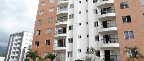 Apartamento Amoblado Bucaramanga Conucos