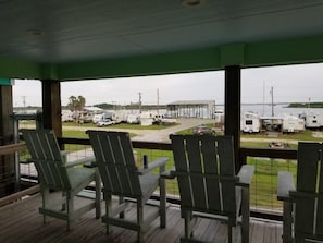 Spacious deck to overlook the bay at fisherman's cut