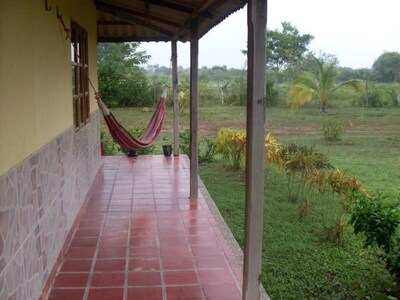 CABINA DE ALQUILER JILYMAR. SANTANA BARÚ