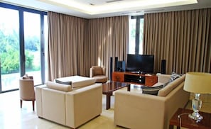 V3- A PERFECT DESTINATION FOR YOUR HOLIDAY
