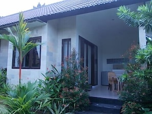 SariBunga Rental House in Penestanan