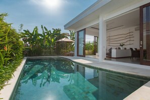 2 bed Luxury Villa in Seminyak Villa