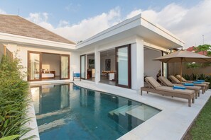 2 bed Luxury Villa in Seminyak Villa