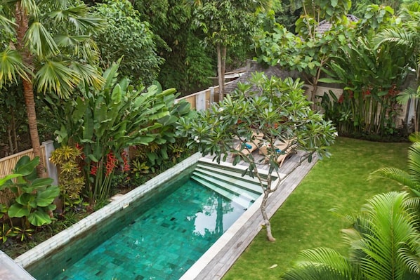 Riverside 3BR Villa - Seminyak