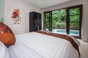 Riverside 3BR Villa - Seminyak