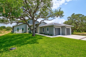Large Lawn