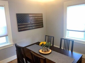 Dining Area with seating for 4