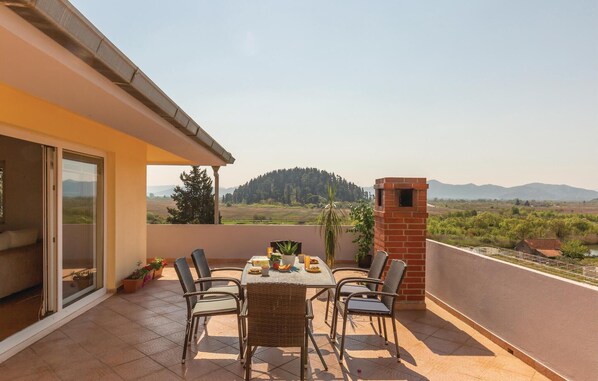 balcony-terrace