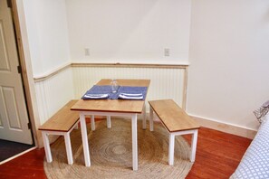 Dining nook