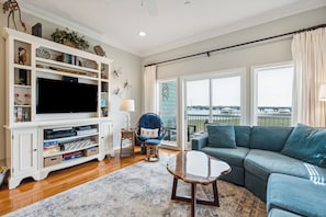 Living Room - Large Flat Screen TV