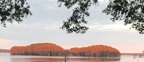 One-of-a-kind sunset views of Big Lake!