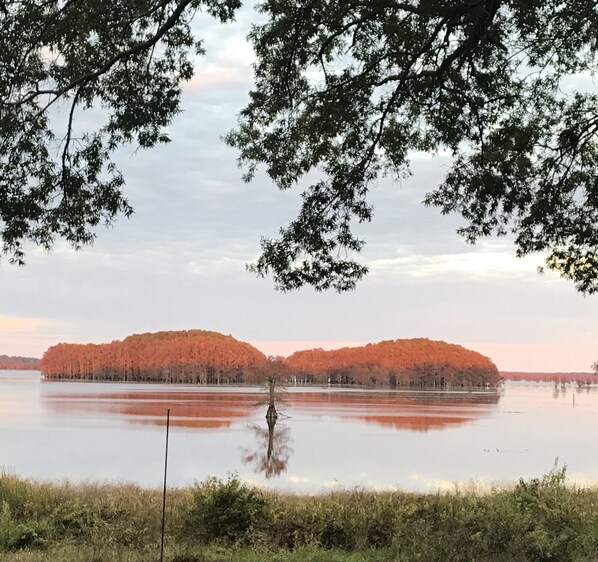 One-of-a-kind sunset views of Big Lake! 