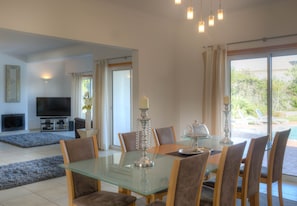 Dining area  & lounge 