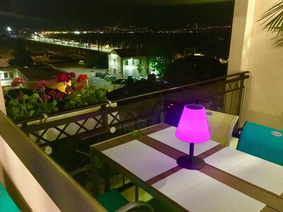 CANNES vacation rentals, sea view, 3 swimming pools, parking, beach at 50 meters