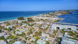 Bimini Breeze by Anna Maria Island Accommodations