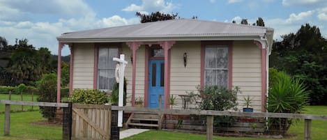 Shunters Cottage on Wrigley Street Waihi