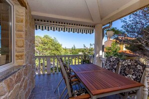 terrace