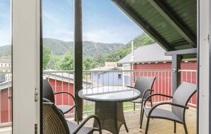 balcony-terrace
