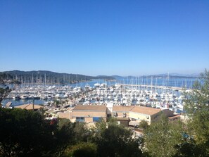 Port de porquerolles/Porquerolles harbour 