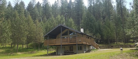 Corkscrew Cabin 