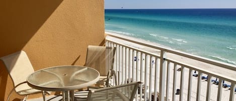 Enjoy the beautiful ocean view on the balcony while eating lunch!