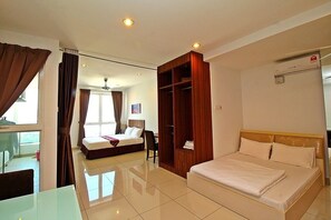 Romantic Getaway in Private Penang Suite