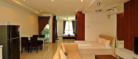Romantic Getaway in Private Penang Suite