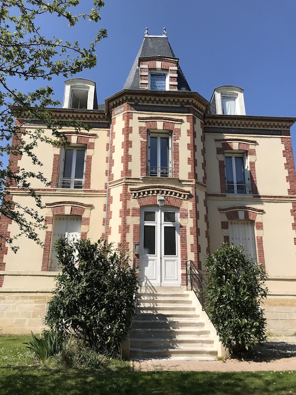 Extérieur