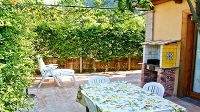 Cosy Lusal (C) apartment  complex with garden, parking, sharedpool Sorrentocoast